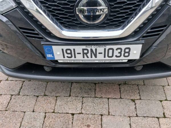 Nissan Qashqai Hatchback, Diesel, 2019, Black