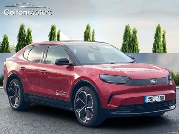 Ford Capri MPV, Electric, 2025, Red