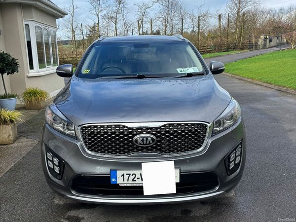 Kia Sorento SUV, Diesel, 2017, Grey