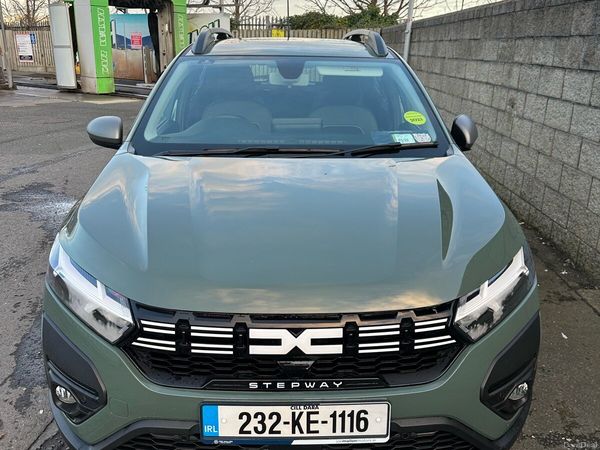 Dacia Sandero Stepway Hatchback, Petrol, 2023, Grey