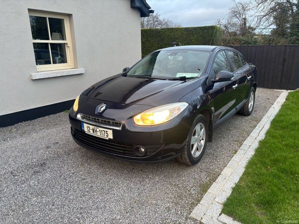 Renault Fluence Saloon, Diesel, 2012, Blue