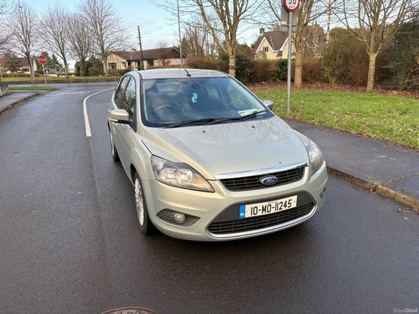 Ford Focus Hatchback, Diesel, 2010, Silver