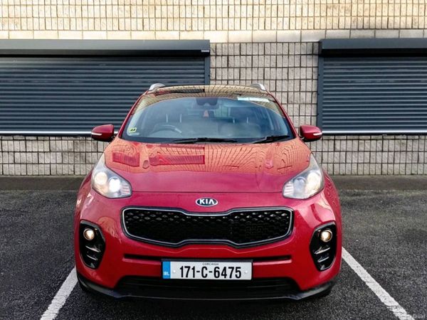 Kia Sportage SUV, Diesel, 2017, Red