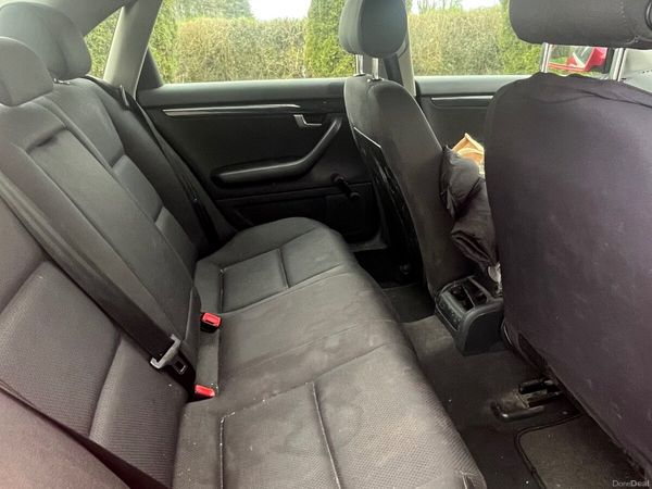Audi A4 Saloon, Diesel, 2004, Red