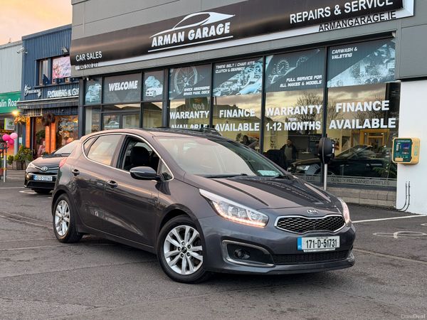 Kia Ceed Hatchback, Diesel, 2017, Silver
