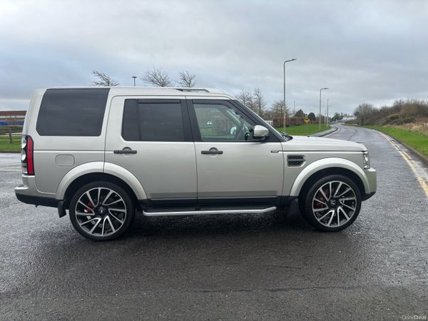 Land Rover Discovery SUV, Diesel, 2016, Gold