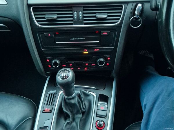 Audi A4 Saloon, Diesel, 2011, Black