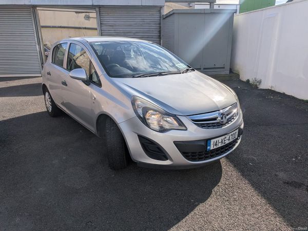 Vauxhall Corsa Hatchback, Petrol, 2014, Silver