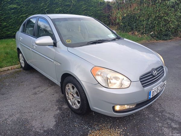 Hyundai Accent Saloon, Petrol, 2007, Silver