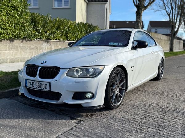 BMW 3-Series Coupe, Diesel, 2012, White