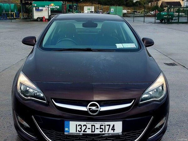 Opel Astra Saloon, Diesel, 2013, Brown