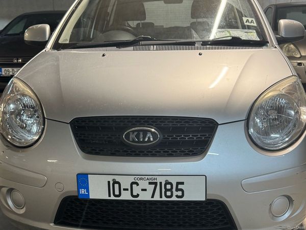 Kia Picanto Hatchback, Petrol, 2010, Silver