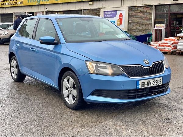 Skoda Fabia Hatchback, Diesel, 2016, Blue