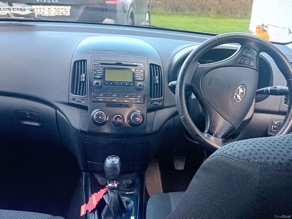 Hyundai i30 Hatchback, Diesel, 2011, Silver