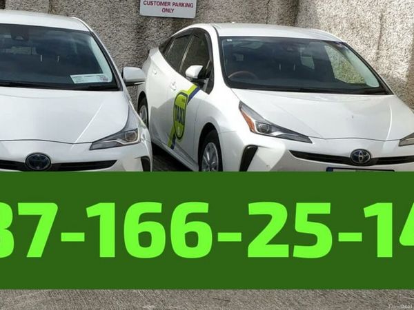 Toyota Prius Hatchback, Petrol Hybrid, 2022, White