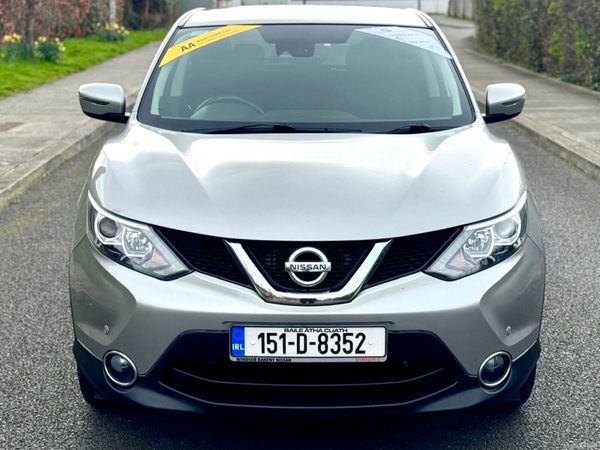 Nissan Qashqai Hatchback, Petrol, 2015, Silver