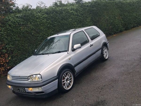 Volkswagen Golf Hatchback, Petrol, 1993, Grey