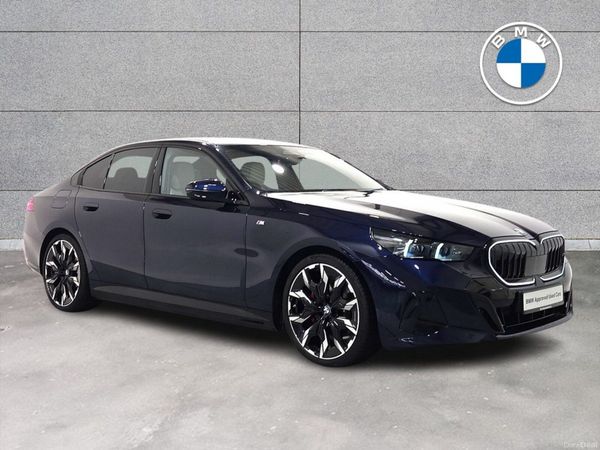 BMW 5-Series Saloon, Petrol Plug-in Hybrid, 2026, Blue
