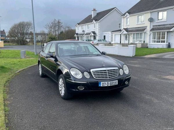 Mercedes-Benz E-Class Saloon, Petrol, 2007, Black