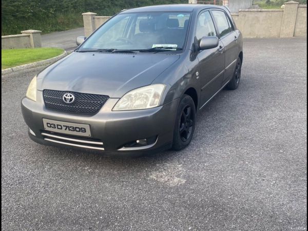 Toyota Corolla Hatchback, Petrol, 2003, Grey