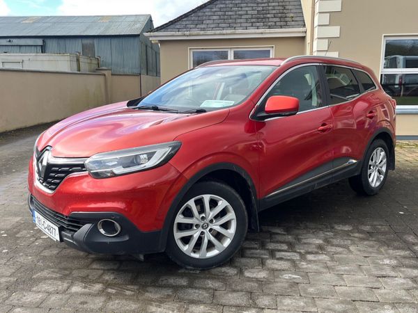 Renault Kadjar SUV, Diesel, 2016, Red