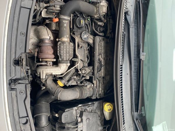 Peugeot 207 Hatchback, Diesel, 2011, Grey