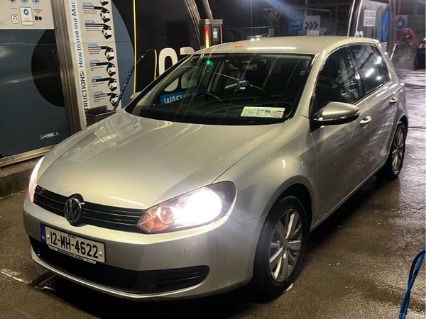 Volkswagen Golf Hatchback, Diesel, 2012, Silver