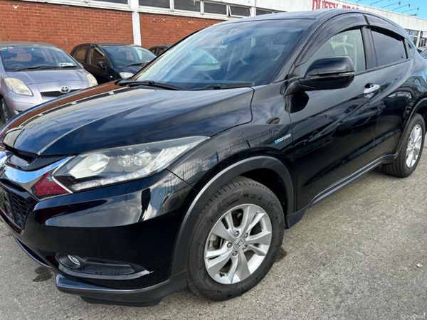 Honda Vezel SUV, Petrol Hybrid, 2014, Black