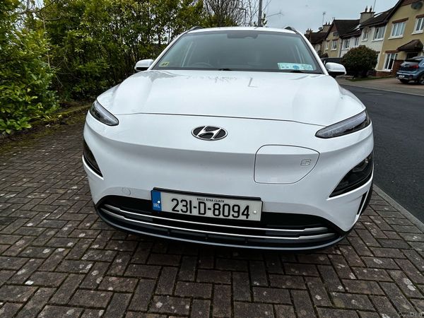 Hyundai KONA MPV, Electric, 2023, White