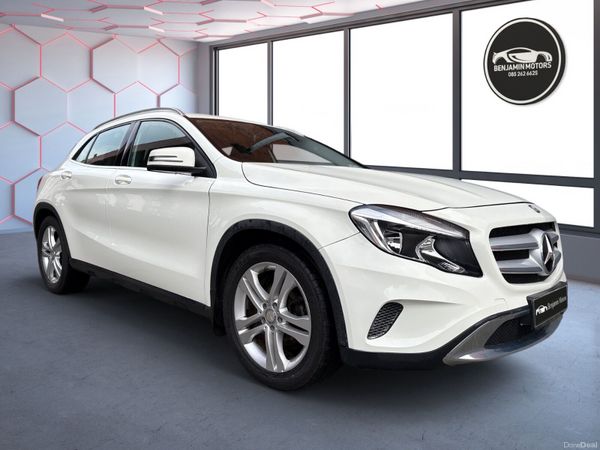 Mercedes-Benz GLA SUV, Petrol, 2015, White
