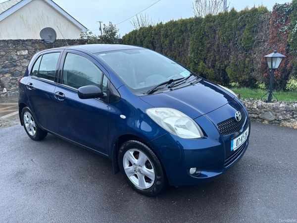 Toyota Yaris Hatchback, Petrol, 2007, Blue