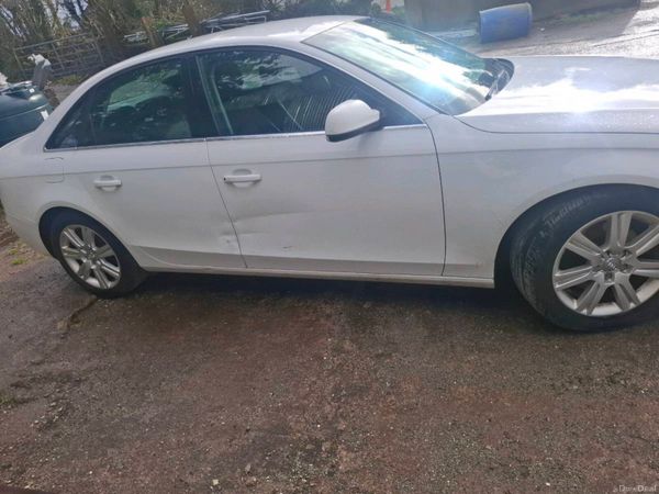 Audi A4 Saloon, Diesel, 2010, White
