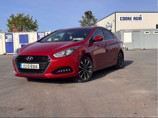 Hyundai i40 Saloon, Diesel, 2017, Red