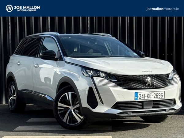 Peugeot 5008 MPV, Diesel, 2024, White