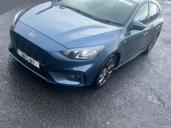 Ford Focus Hatchback, Diesel, 2021, Blue