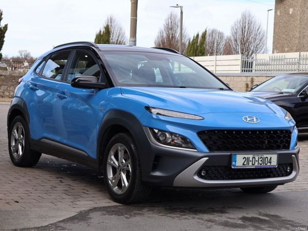 Hyundai KONA 1.6 CRDI Executive , 2 Tone Black Roo for sale in Dublin ...