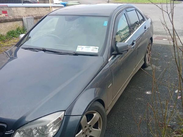 Mercedes-Benz C-Class Saloon, Diesel, 2009, Grey