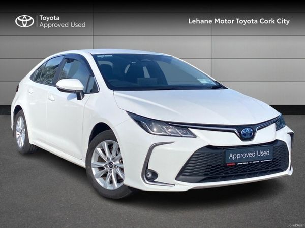 Toyota Corolla Saloon, Petrol Hybrid, 2024, White