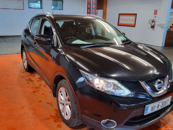 Nissan Qashqai Hatchback, Diesel, 2016, Black