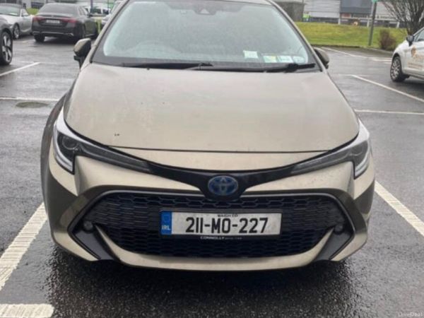 Toyota Corolla Hatchback, Petrol Hybrid, 2021, Green