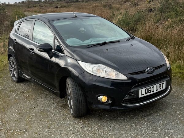Ford Fiesta Hatchback, Petrol, 2011, Black