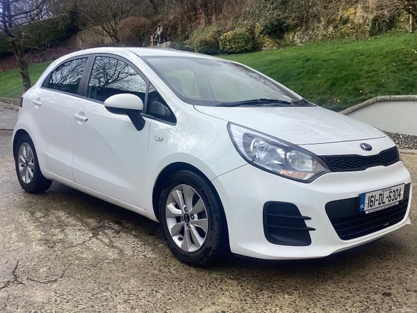 Kia Rio Hatchback, Petrol, 2016, White