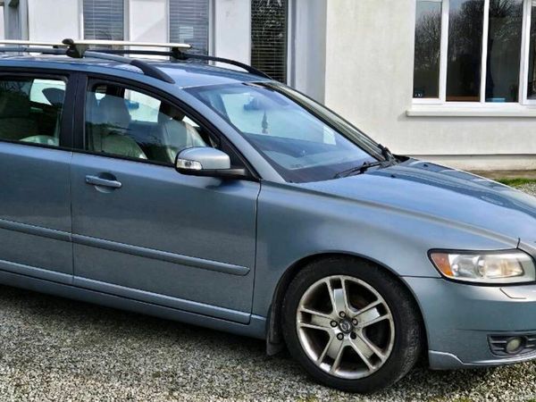 Volvo V50 Estate, Diesel, 2009, Blue