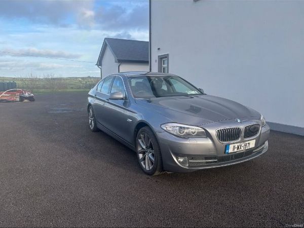 BMW 5-Series Saloon, Diesel, 2011, Grey