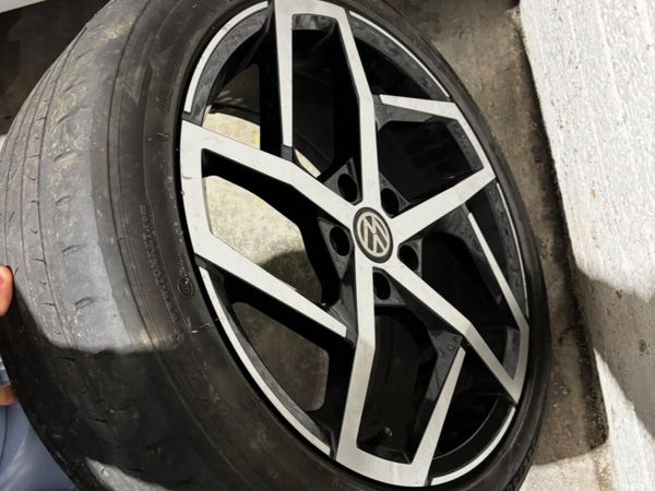 Hyundai i40 Saloon, Diesel, 2014, Silver