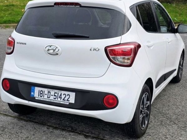 Hyundai i10 Hatchback, Petrol, 2018, White