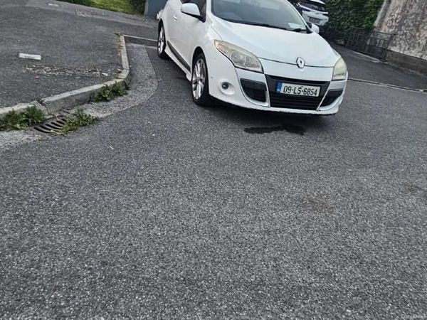 Renault Megane Coupe, Petrol, 2009, White