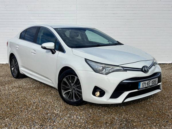 Toyota Avensis Saloon, Diesel, 2017, White