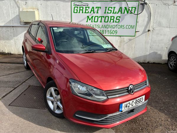 Volkswagen Polo Hatchback, Petrol, 2014, Red