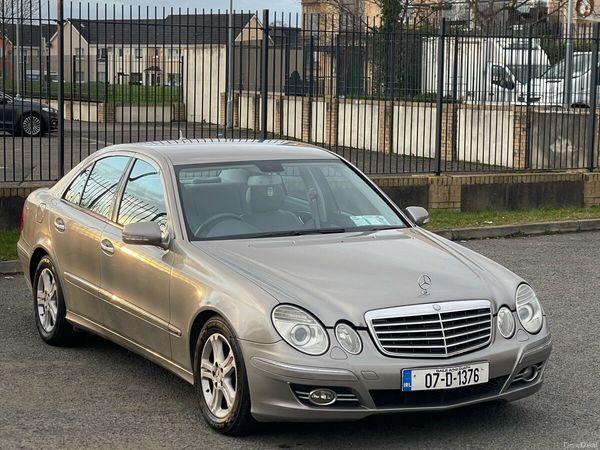 Mercedes-Benz E-Class Saloon, Diesel, 2007, Silver